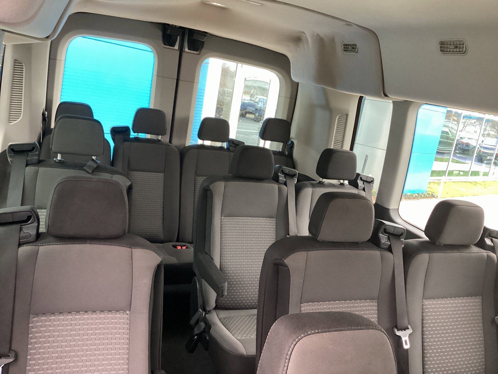 Used 2022 Ford Transit 350 XLT image 17