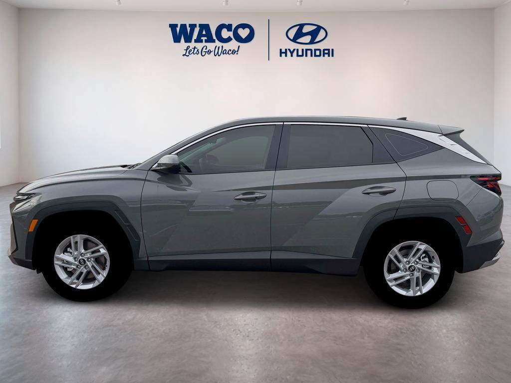 New 2026 Hyundai Tucson SE w/ Tow & Go Package FWD image 3
