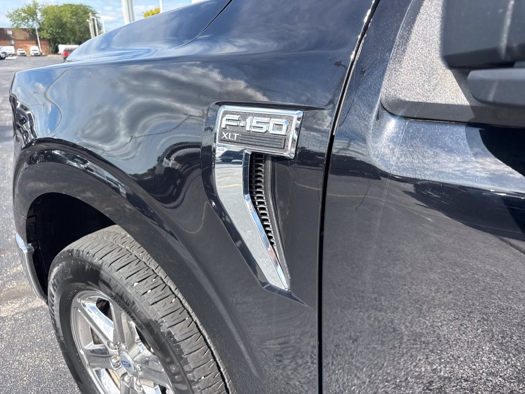 Used 2024 Ford F150 XLT w/ Mobile Office Package RWD image 20