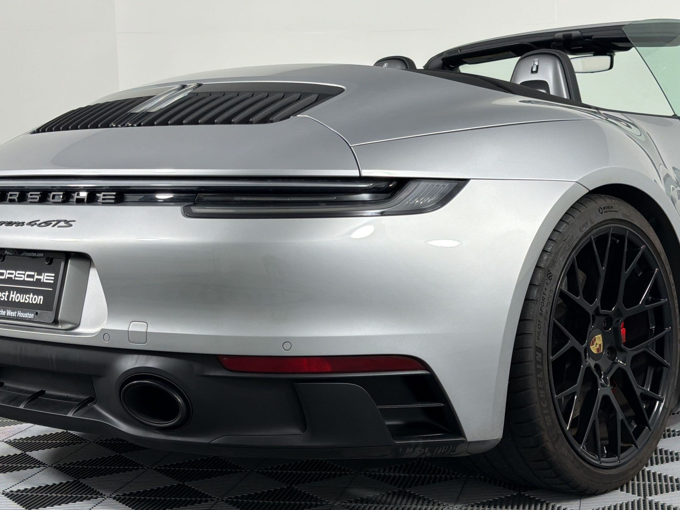 Certified 2023 Porsche 911 Carrera 4 GTS AWD/4WD image 12