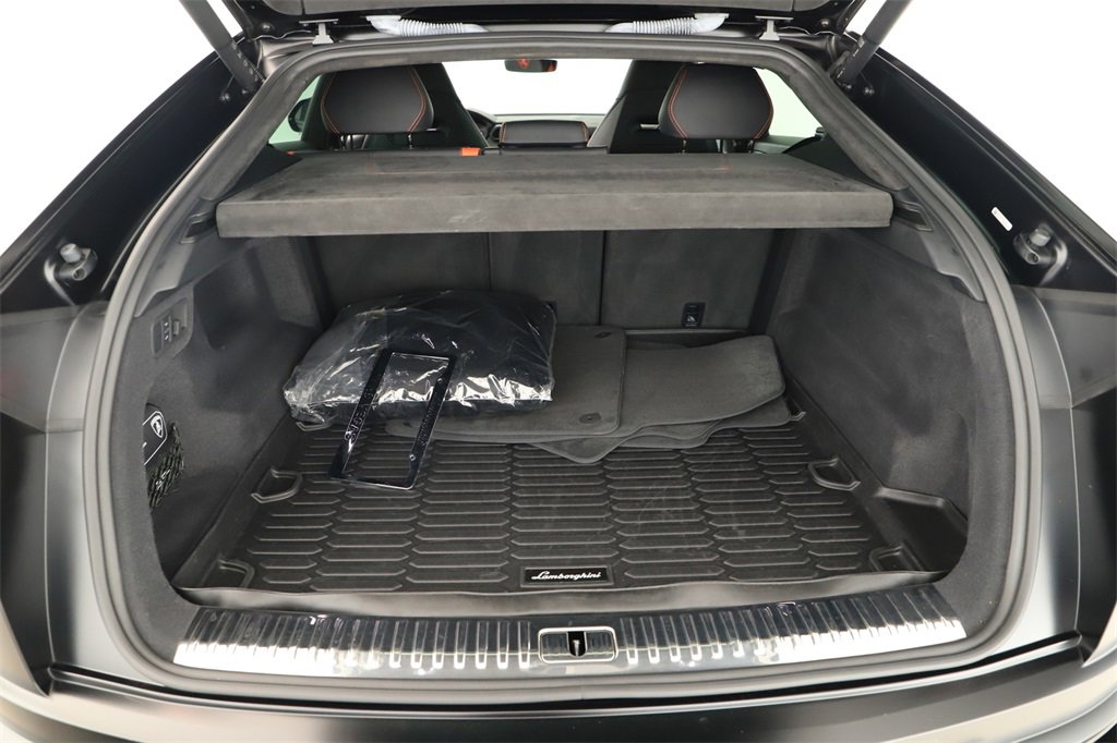Used 2022 Lamborghini Urus image 29