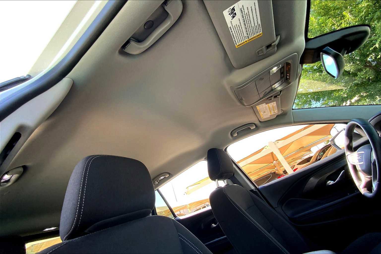 Used 2024 GMC Terrain SLE image 13