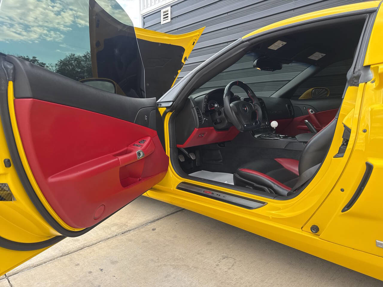 Used 2009 Chevrolet Corvette Z06 image 28