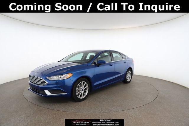 Used 2017 Ford Fusion SE image 3