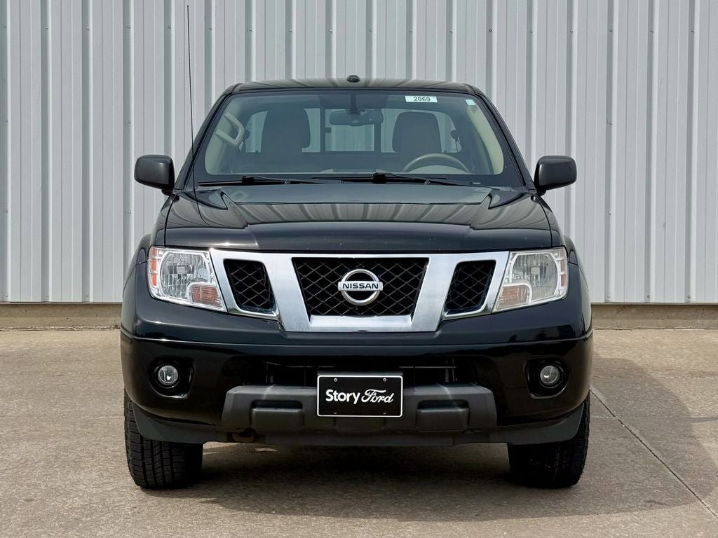 Used 2018 Nissan Frontier SV w/ Value Truck Package AWD/4WD image 9