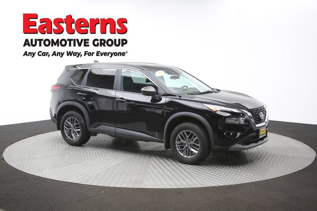 Used 2023 Nissan Rogue S AWD/4WD image 47