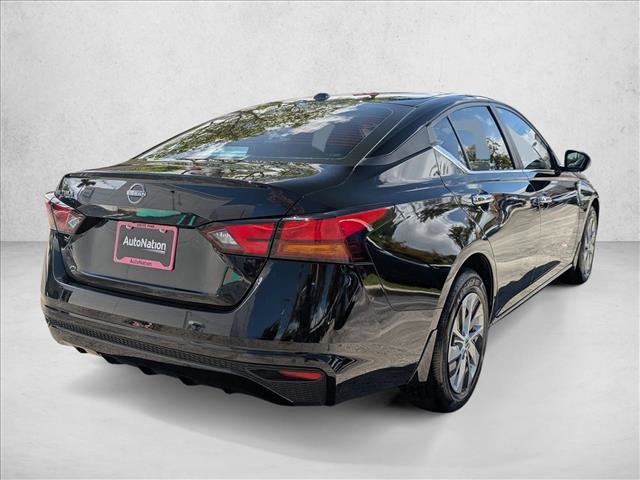 Certified 2025 Nissan Altima 2.5 S image 5