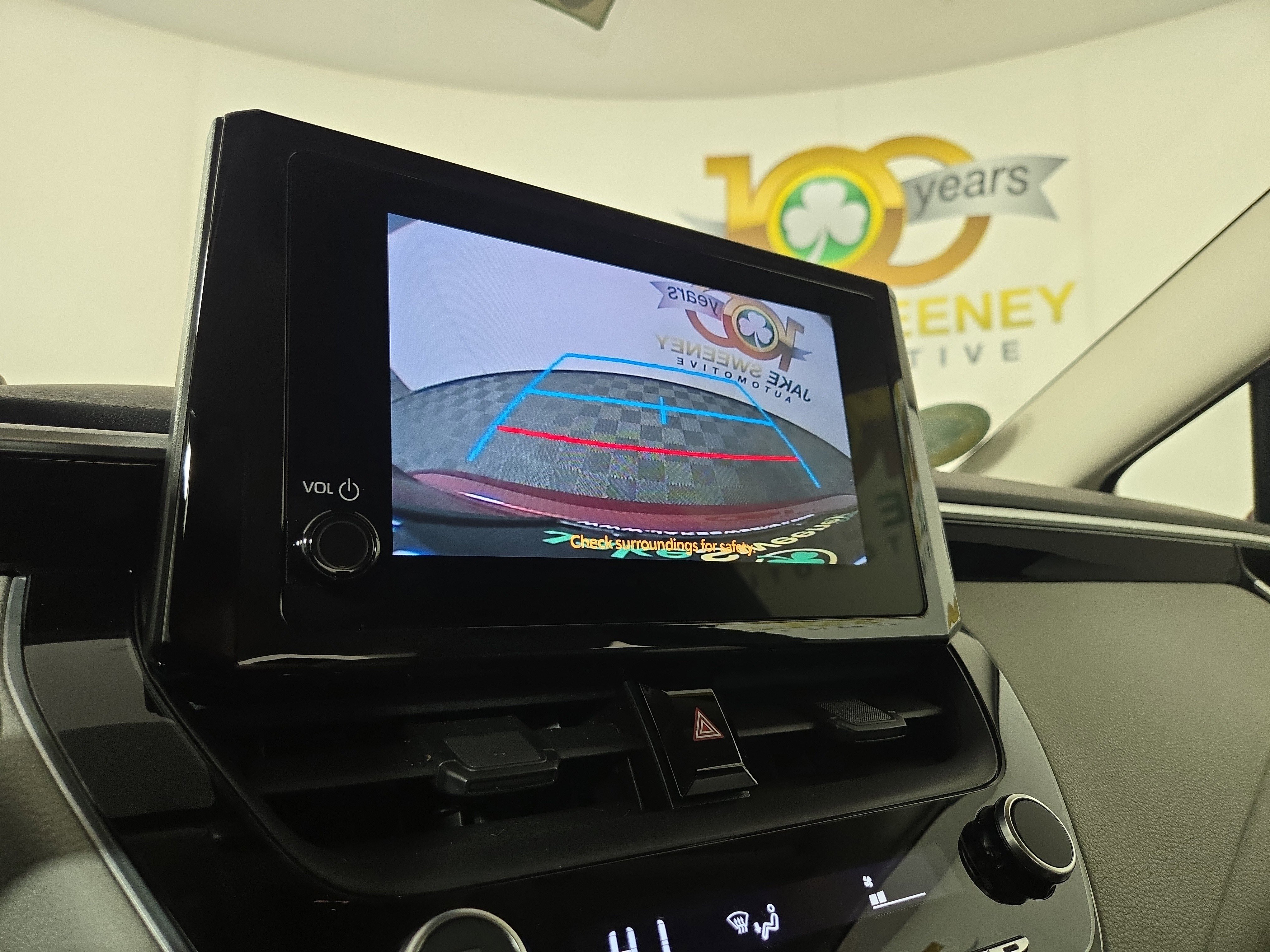 Used 2024 Toyota Corolla LE image 20