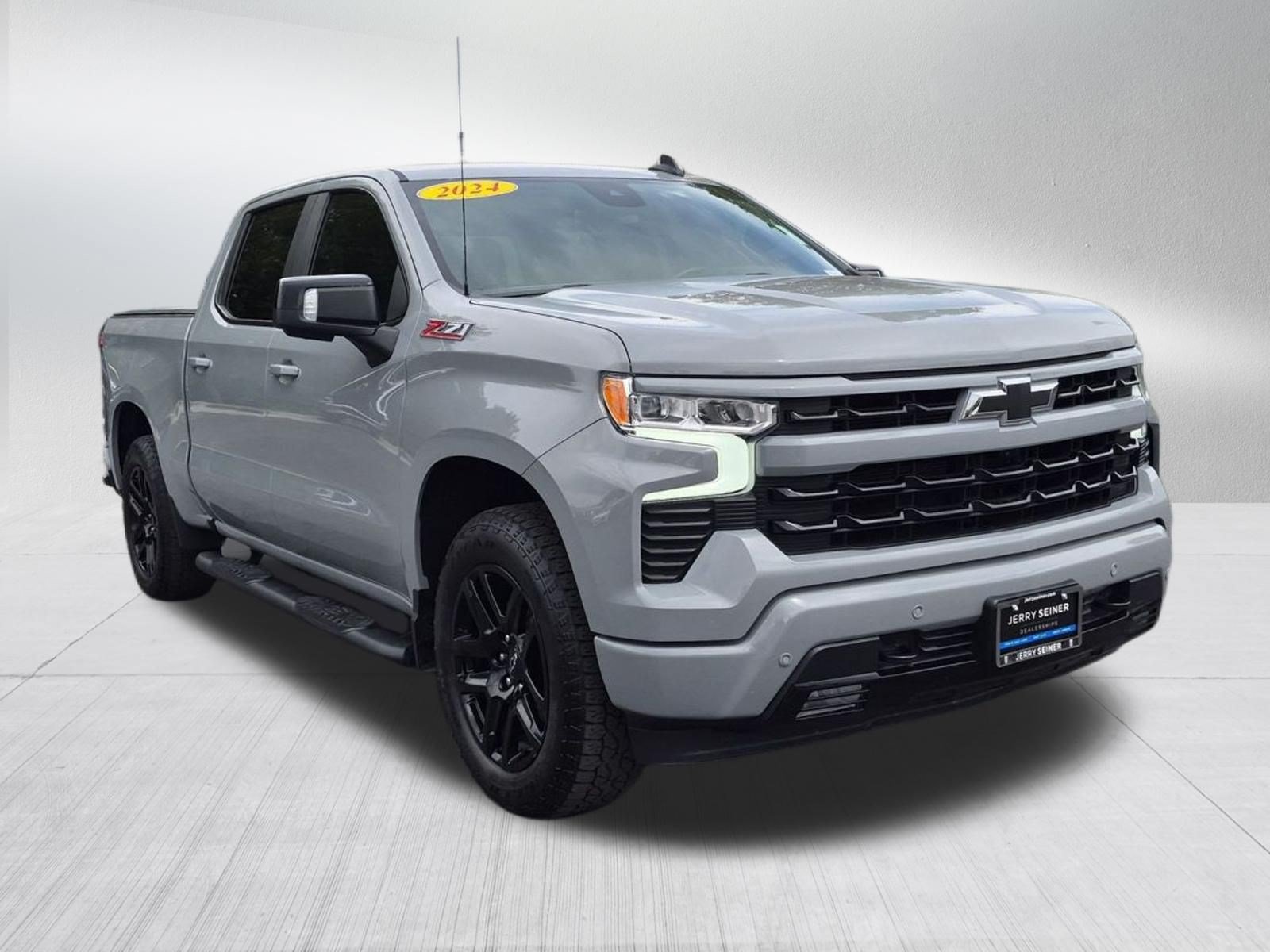Certified 2024 Chevrolet Silverado 1500 RST w/ Convenience Package II AWD/4WD image 8