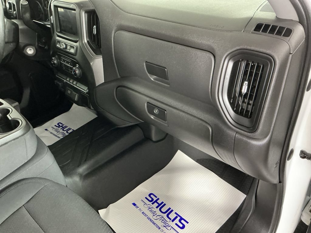 Used 2020 Chevrolet Silverado 1500 Custom w/ Custom Max Trailering Package AWD/4WD image 19