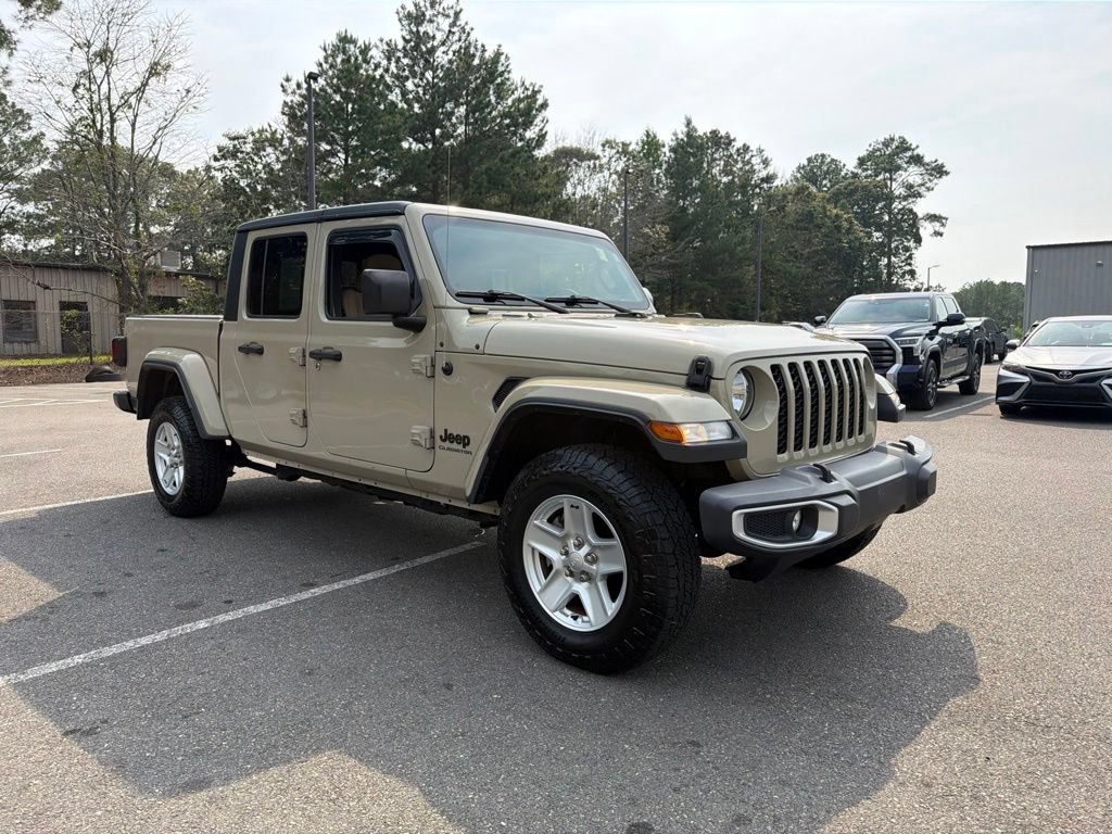 Used 2020 Jeep Gladiator Sport w/ Quick Order Package 24S AWD/4WD image 4