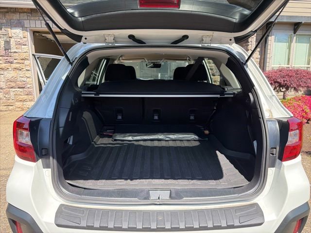 Used 2018 Subaru Outback 2.5i Premium AWD/4WD image 15