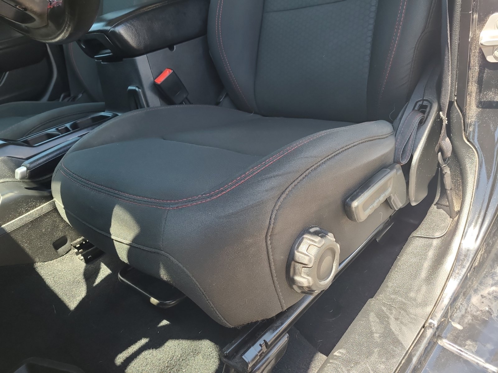 Used 2019 Jeep Wrangler Unlimited Rubicon AWD/4WD image 15