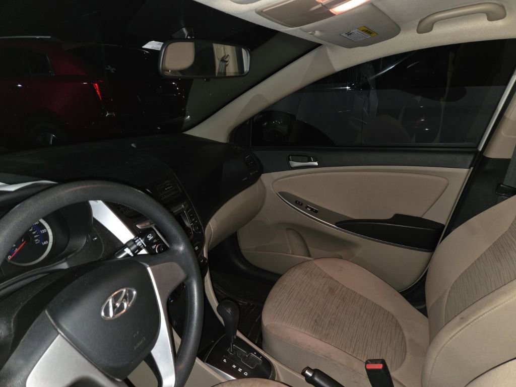 Used 2016 Hyundai Accent SE image 14