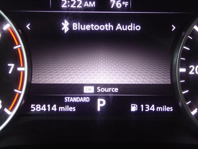 Used 2022 Nissan Rogue SV w/ SV Premium Package FWD image 13