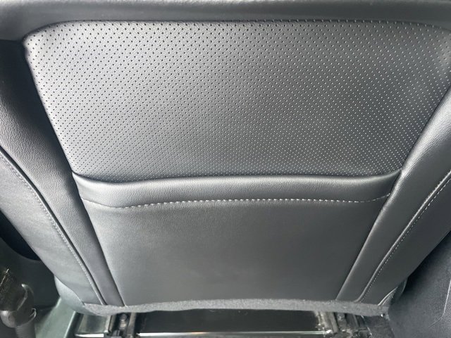 Used 2018 Ford Explorer Platinum image 49