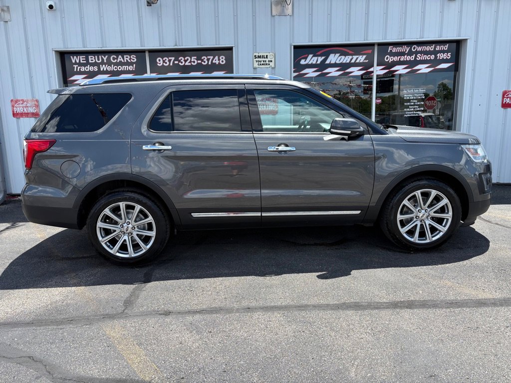 Used 2016 Ford Explorer Limited AWD/4WD image 2