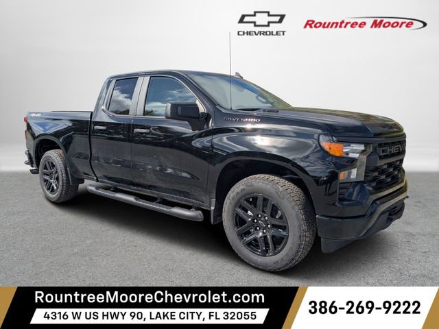 New 2026 Chevrolet Silverado 1500 Custom w/ Turbomax Blackout Package