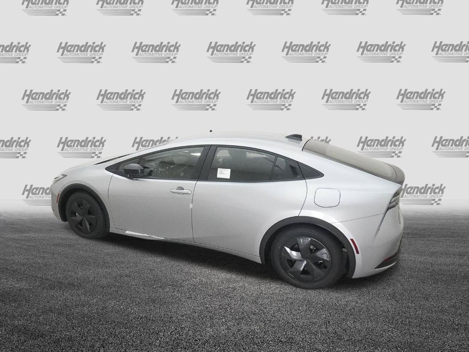 Certified 2026 Toyota Prius Plug-In Hybrid FWD image 42