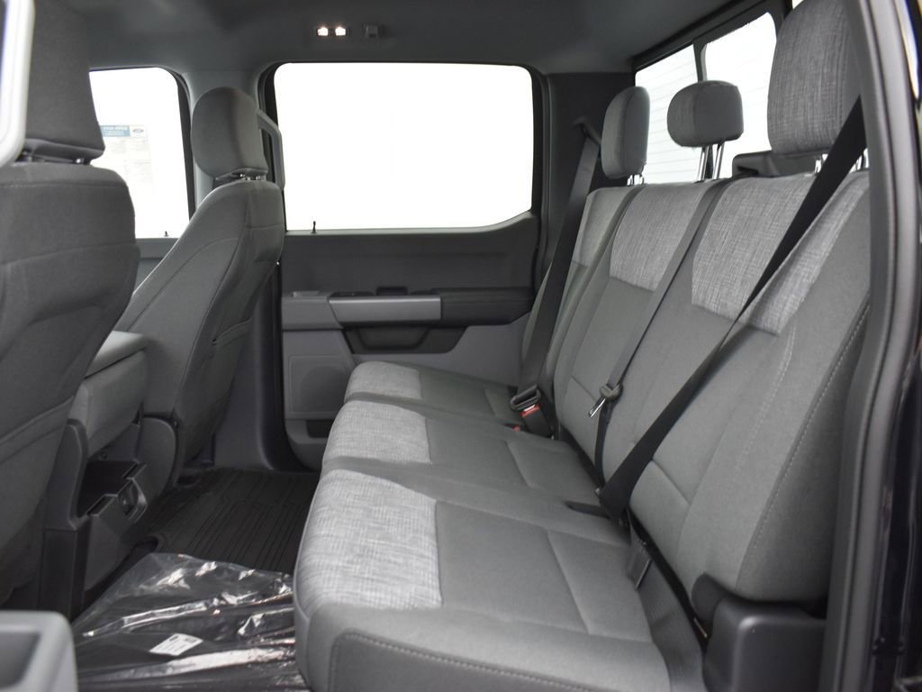 New 2026 Ford F250 XLT image 16