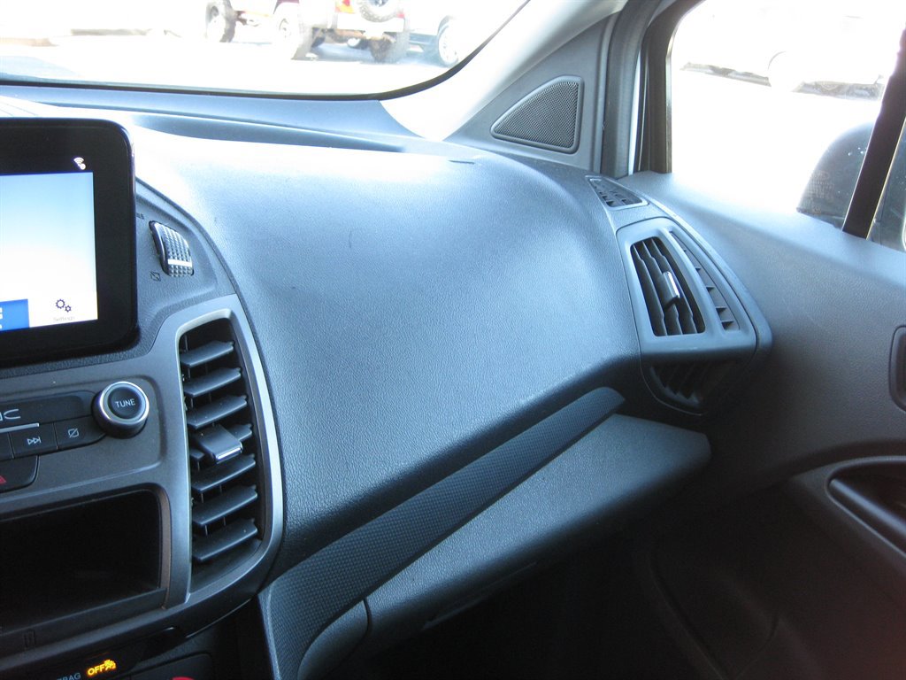 Used 2019 Ford Transit Connect XL image 19