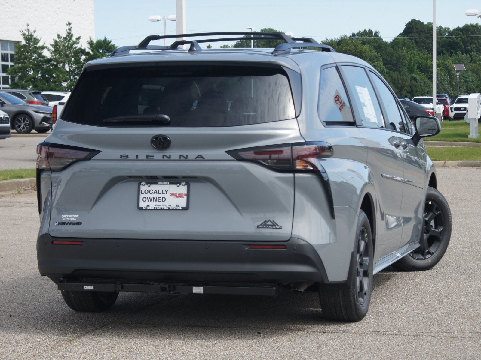 Certified 2026 Toyota Sienna XLE Woodland Edition AWD/4WD image 12