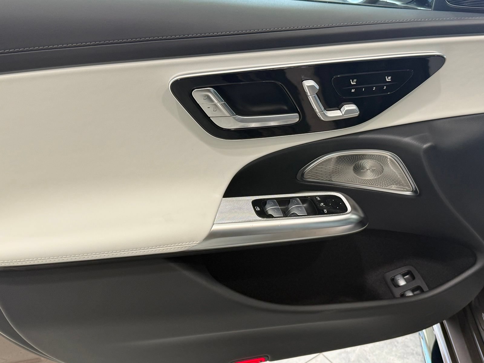 New 2027 Mercedes-Benz E 53 AMG e 4MATIC Sedan image 15