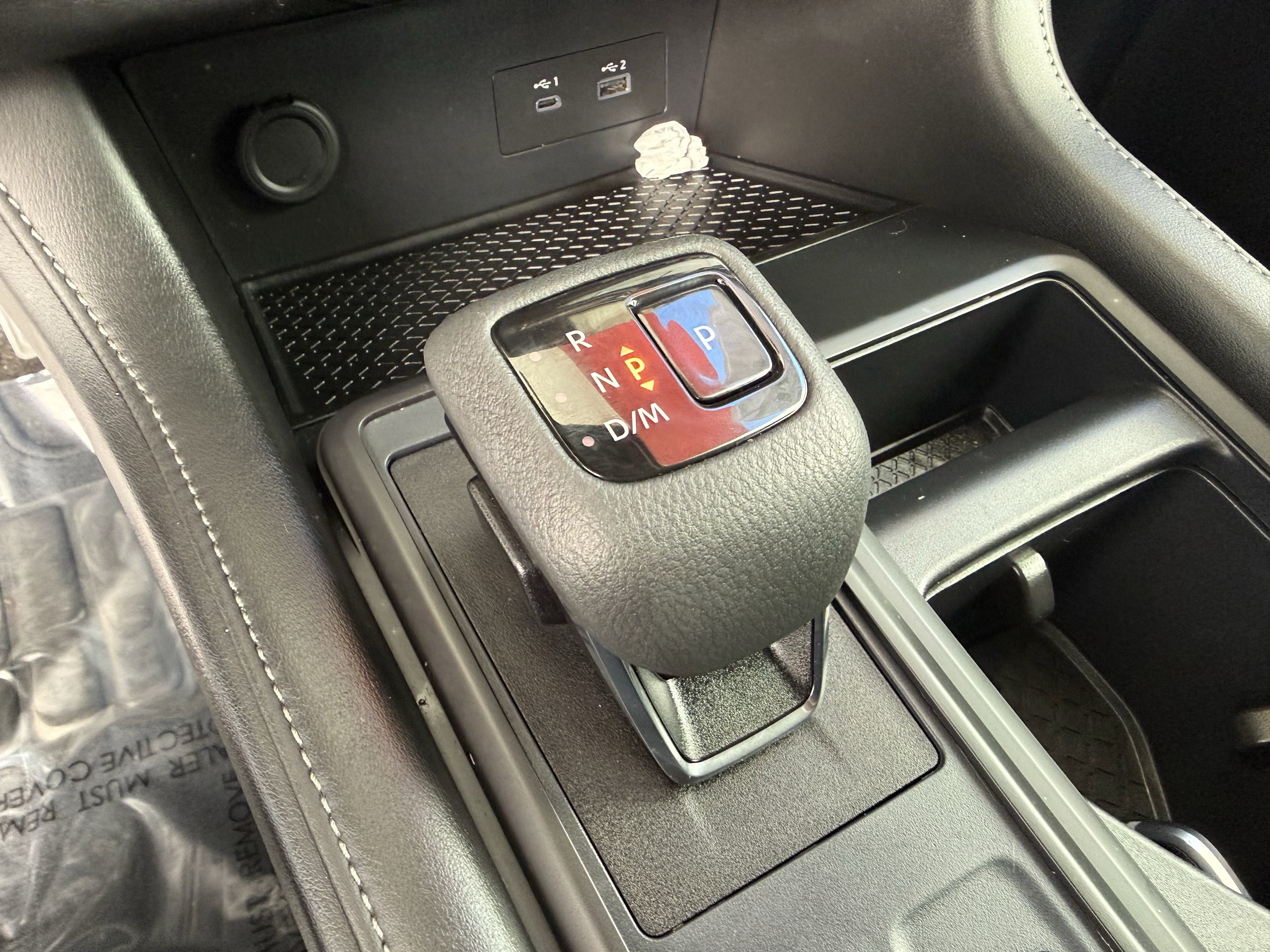 Used 2024 Nissan Pathfinder S image 17