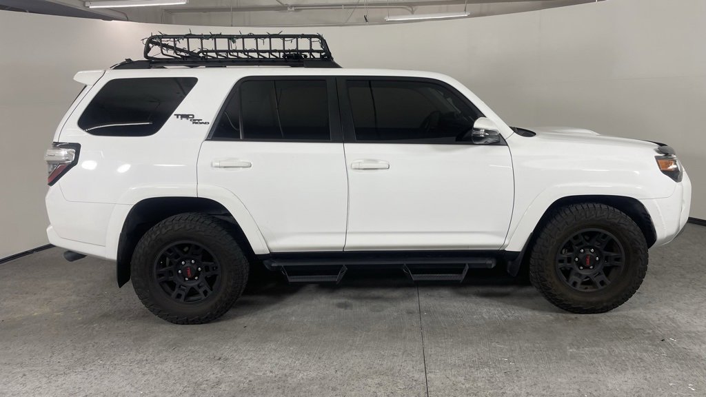 Used 2022 Toyota 4Runner TRD Off-Road Premium image 2