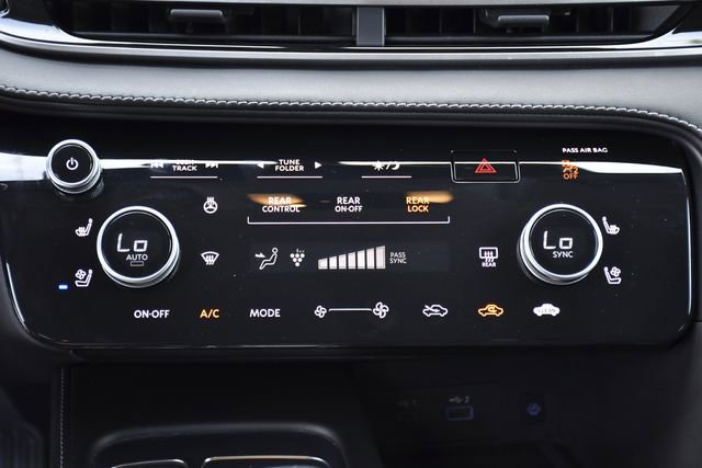 Used 2022 INFINITI QX60 Sensory w/ Cargo Package FWD image 16