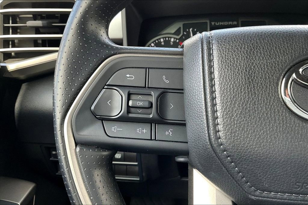 Used 2025 Toyota Tundra SR5 AWD/4WD image 20