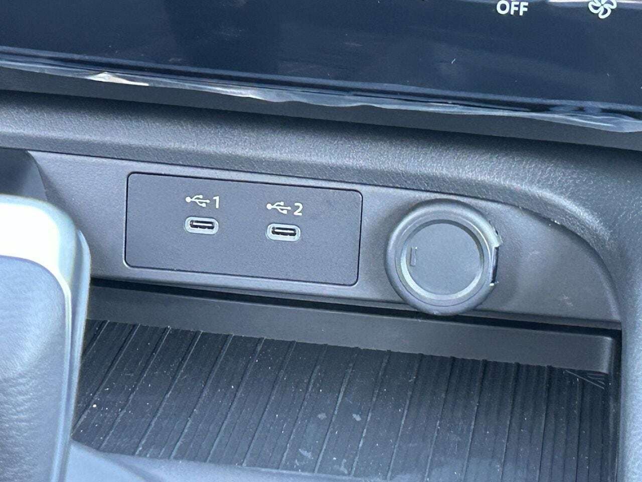New 2027 Nissan Sentra SV w/ Floor Mat Package FWD image 19