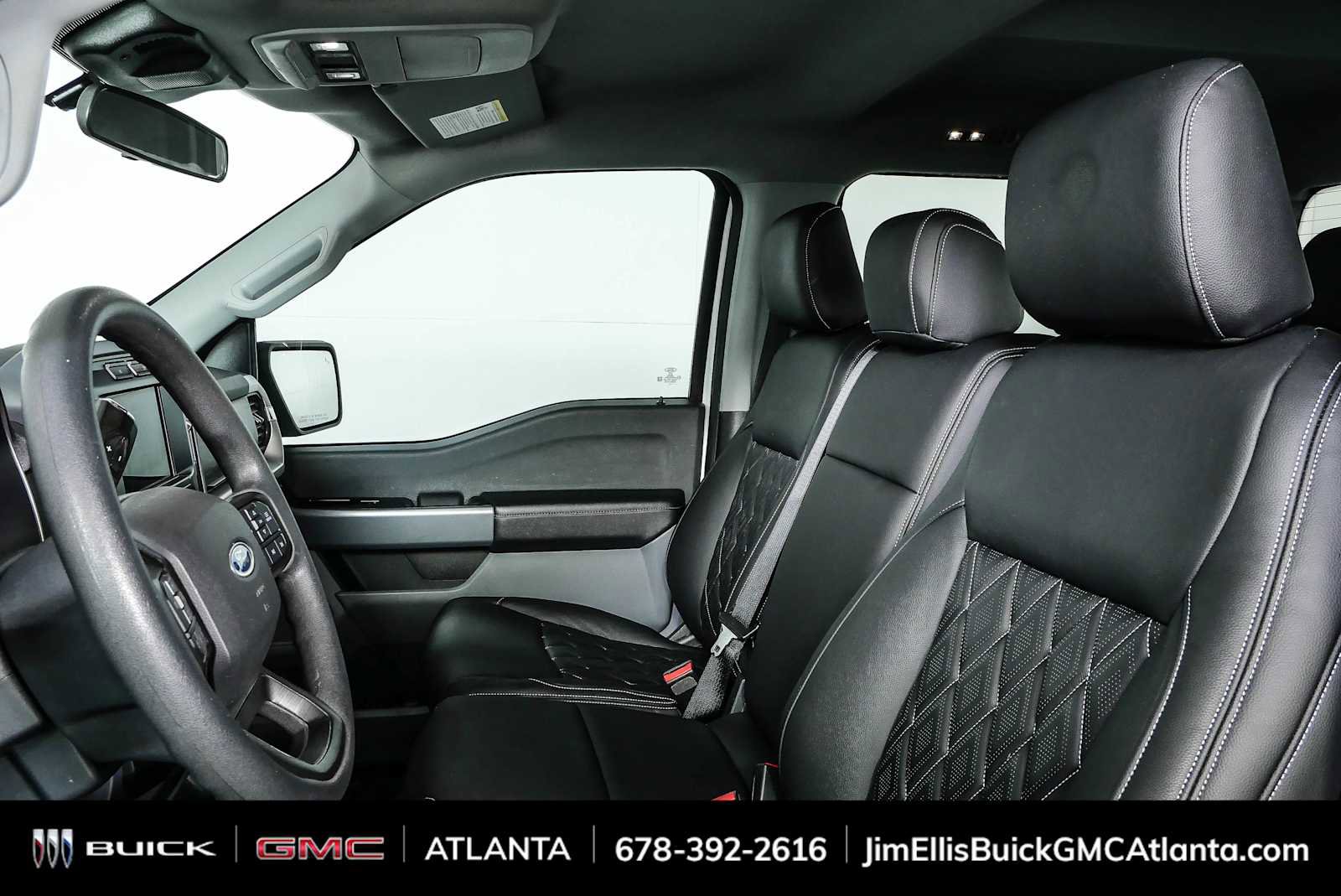 Used 2023 Ford F150 XLT AWD/4WD image 5