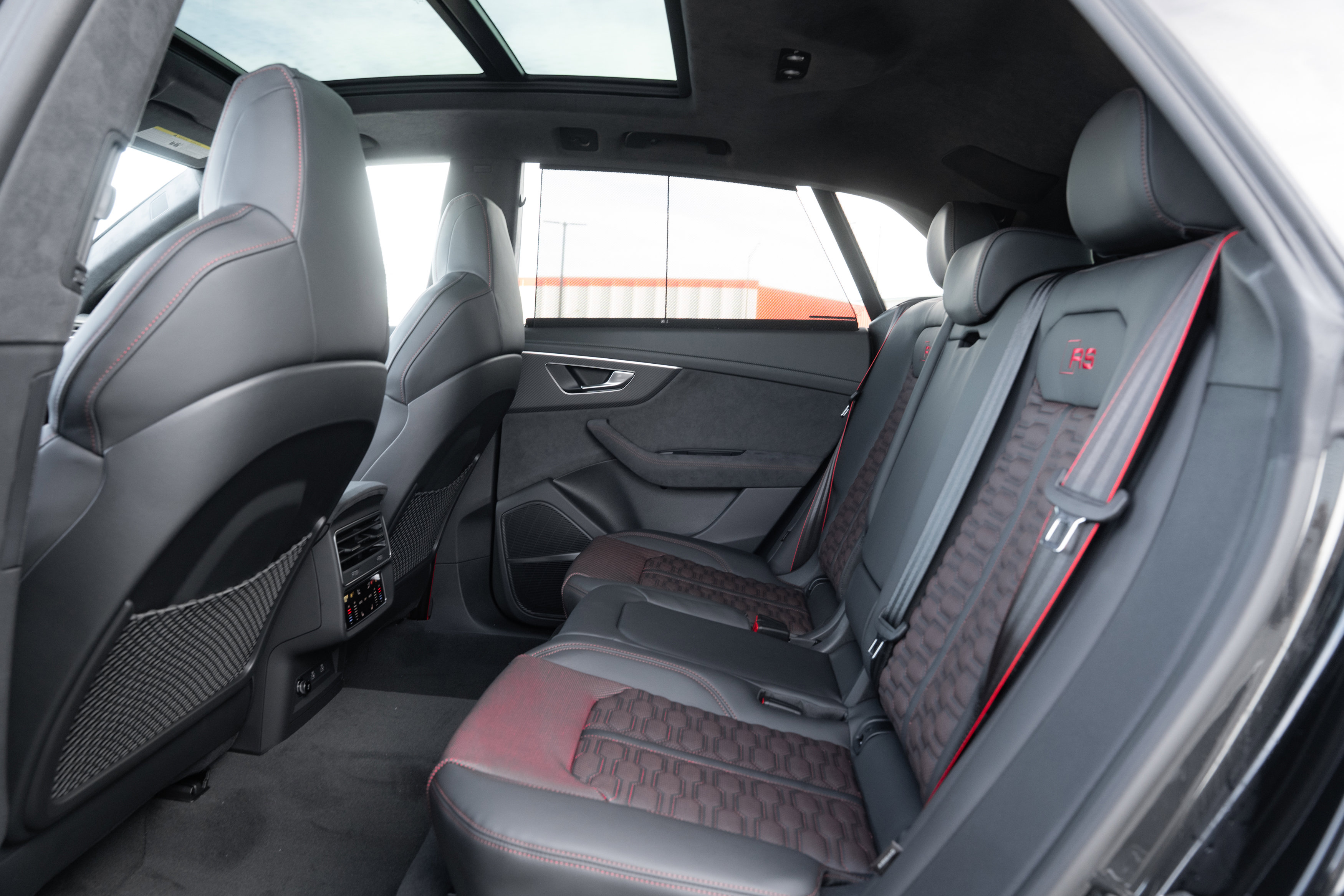 New 2026 Audi RS Q8 performance image 32