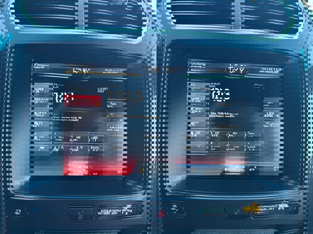 Used 2016 Ford Explorer XLT w/ Equipment Group 202A image 21