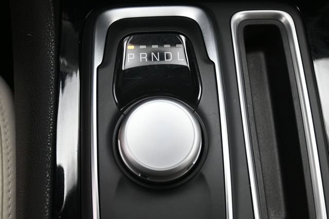 Used 2023 Chrysler 300 Touring L w/ Popular Equipment Group RWD image 25
