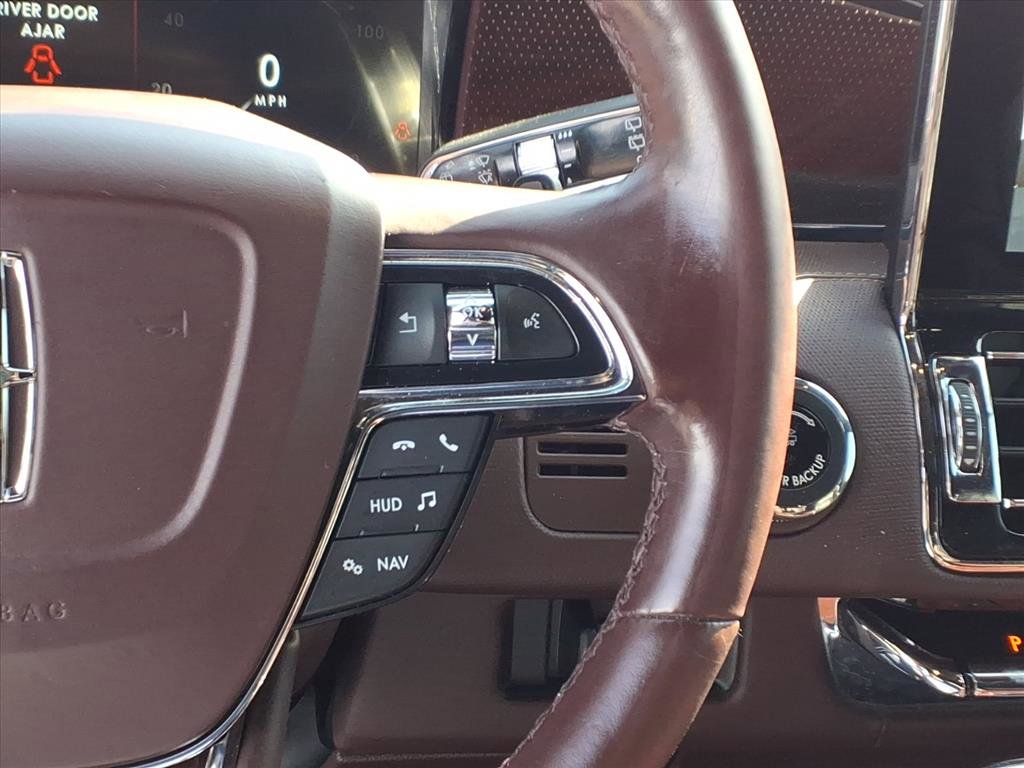Used 2020 Lincoln Navigator Black Label w/ Cargo Convenience Package image 20