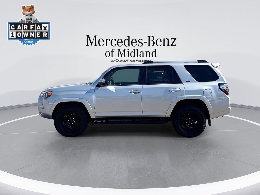 Used 2023 Toyota 4Runner SR5 Premium w/ Moonroof Package RWD image 5
