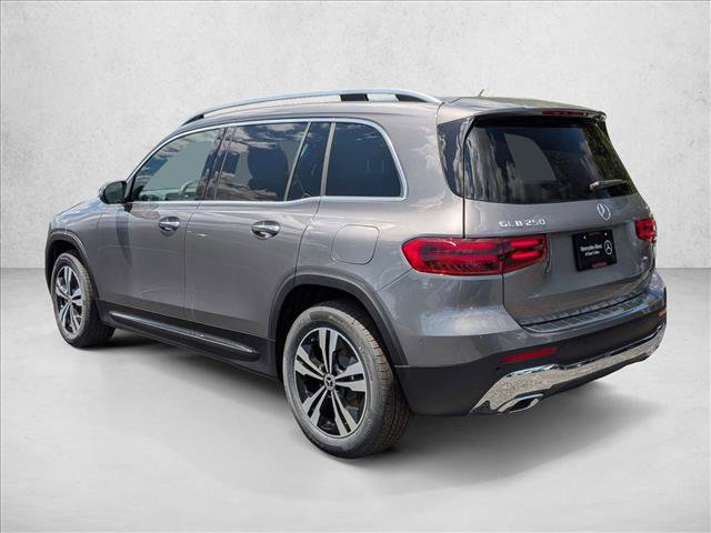 New 2026 Mercedes-Benz GLB 250 4MATIC image 9
