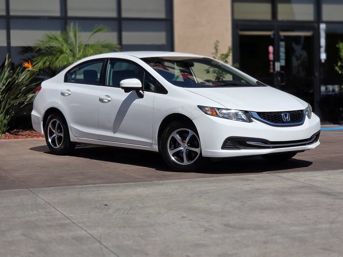 Used 2015 Honda Civic SE image 3