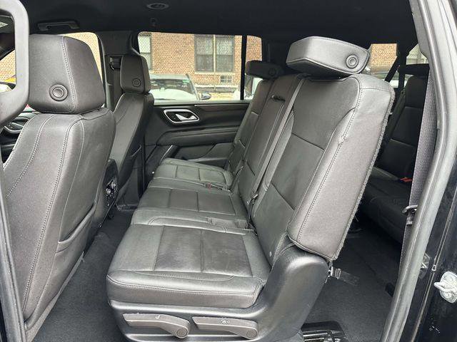 Used 2023 Chevrolet Suburban LT image 18