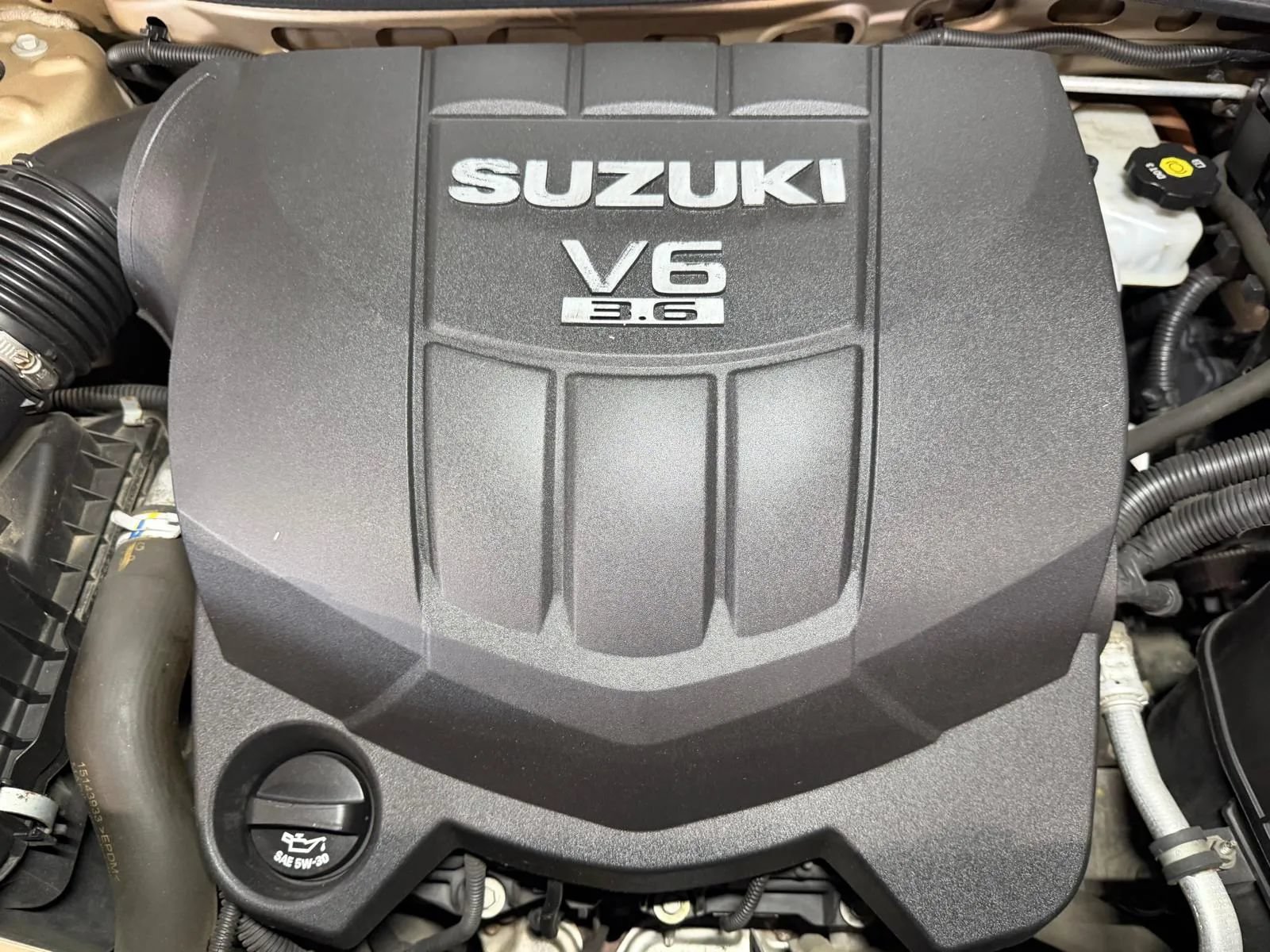 Used 2008 Suzuki XL7 2WD w/ 3rd Row image 12