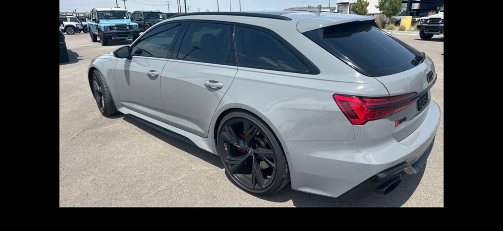 Used 2022 Audi RS 6 AWD/4WD image 8