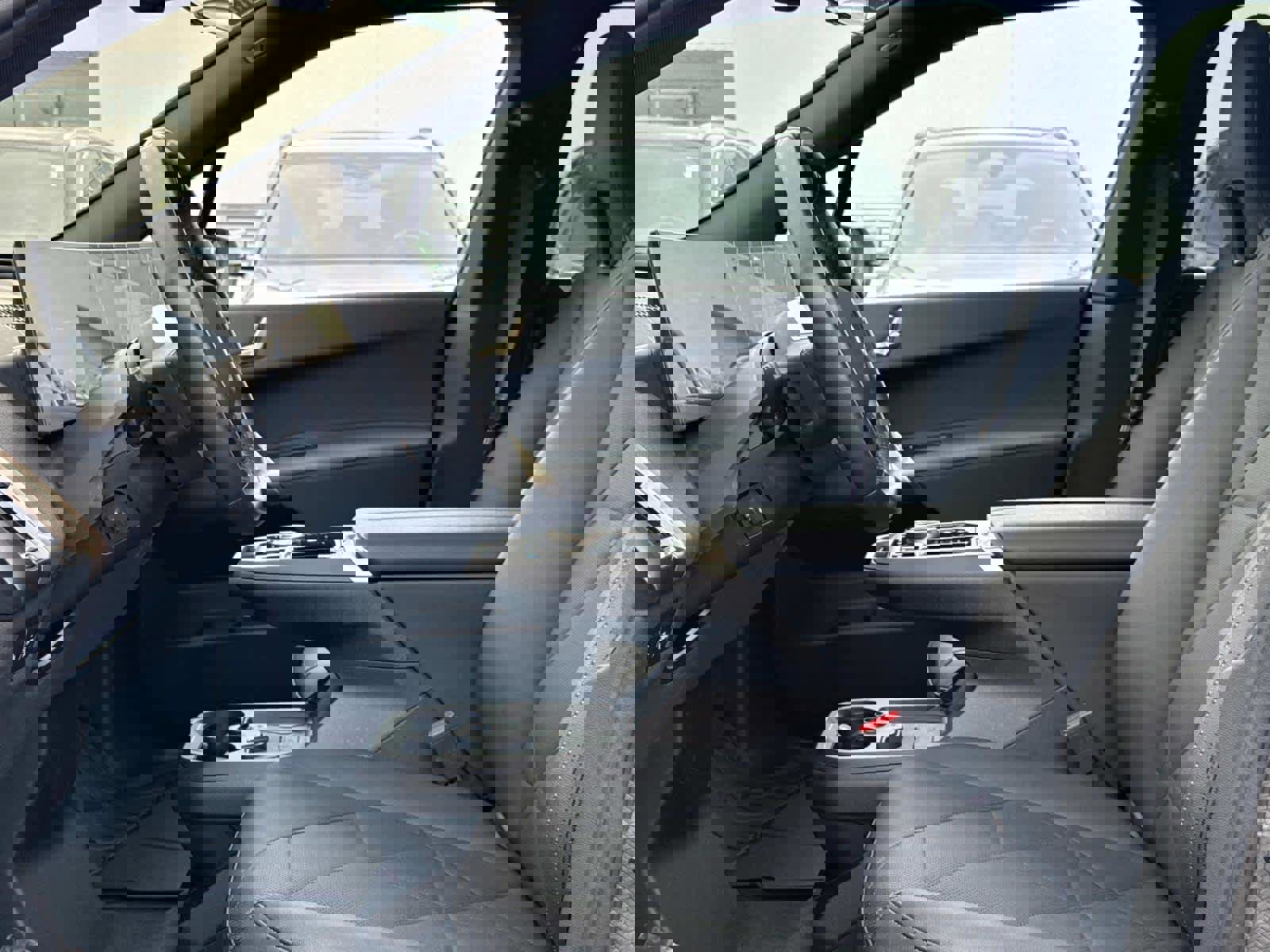 Certified 2025 BMW iX xDrive50 w/ Sport Package image 15