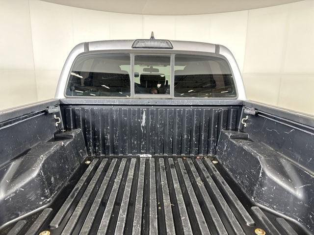 Used 2016 Toyota Tacoma SR5 image 25