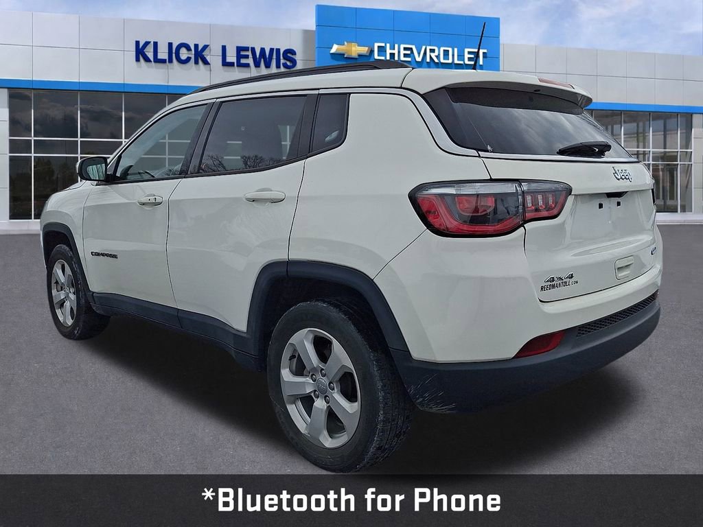 Used 2019 Jeep Compass Latitude w/ Cold Weather Group image 4