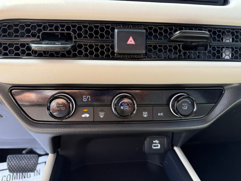 Used 2023 Honda HR-V LX image 18