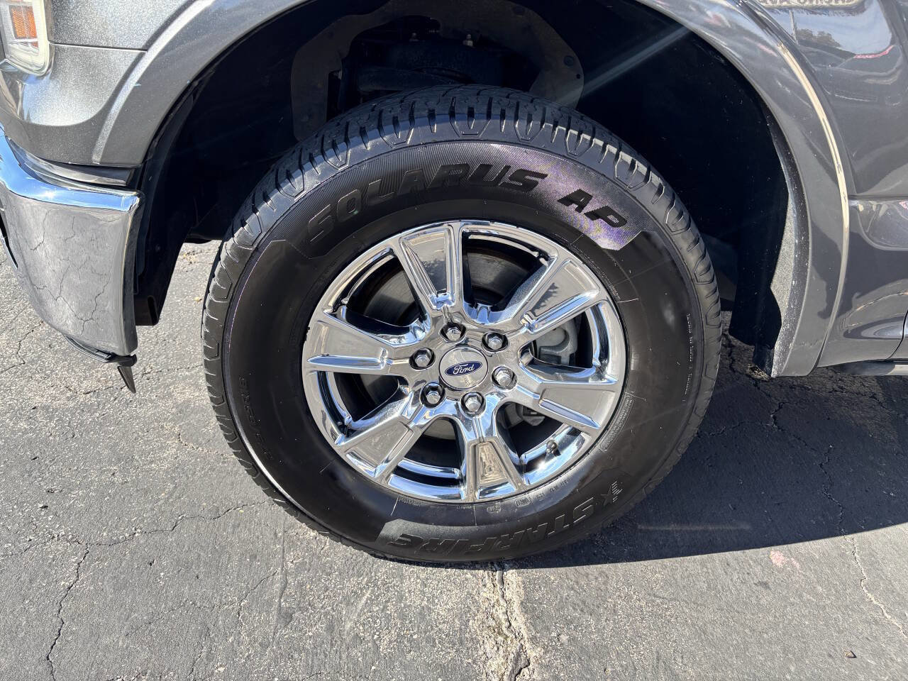 Used 2016 Ford F150 Lariat w/ Equipment Group 502A Luxury image 7