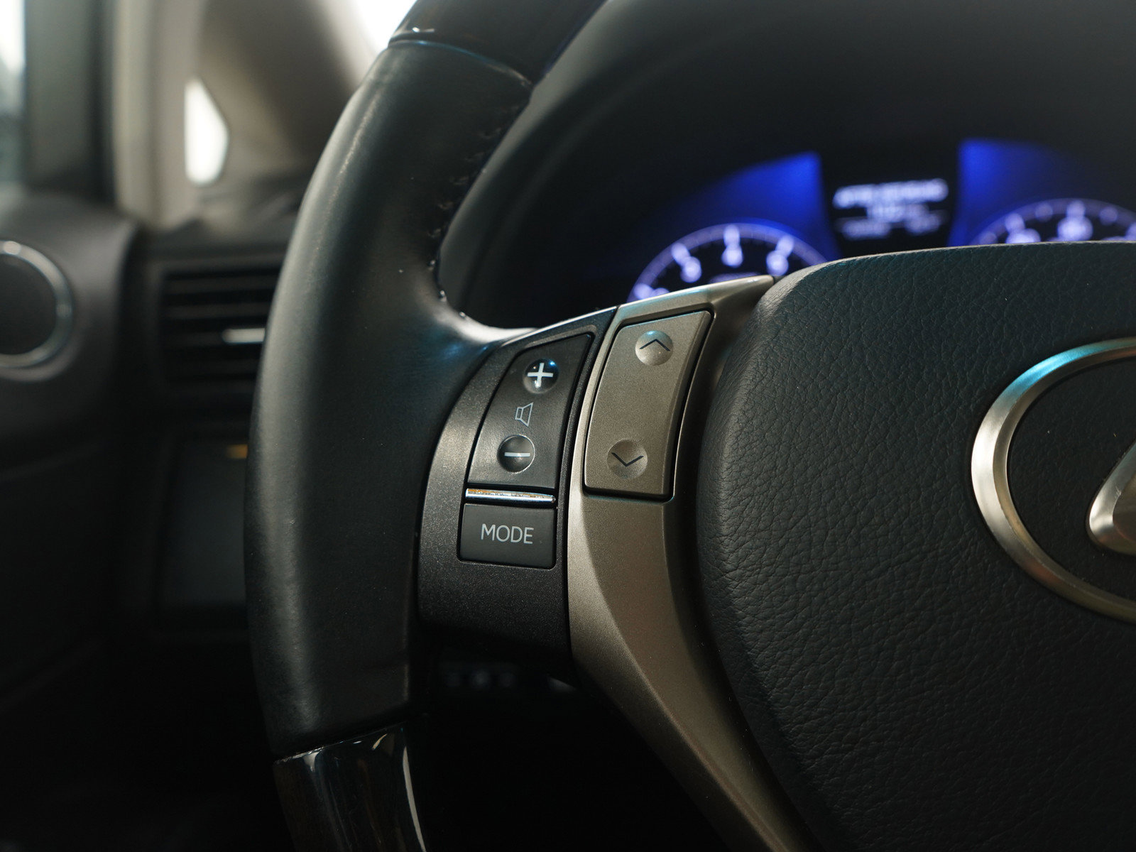 Used 2013 Lexus RX 350 AWD w/ Navigation Pkg image 28