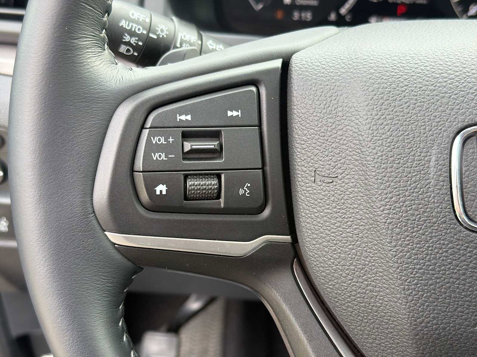 Used 2025 Honda Ridgeline RTL image 21